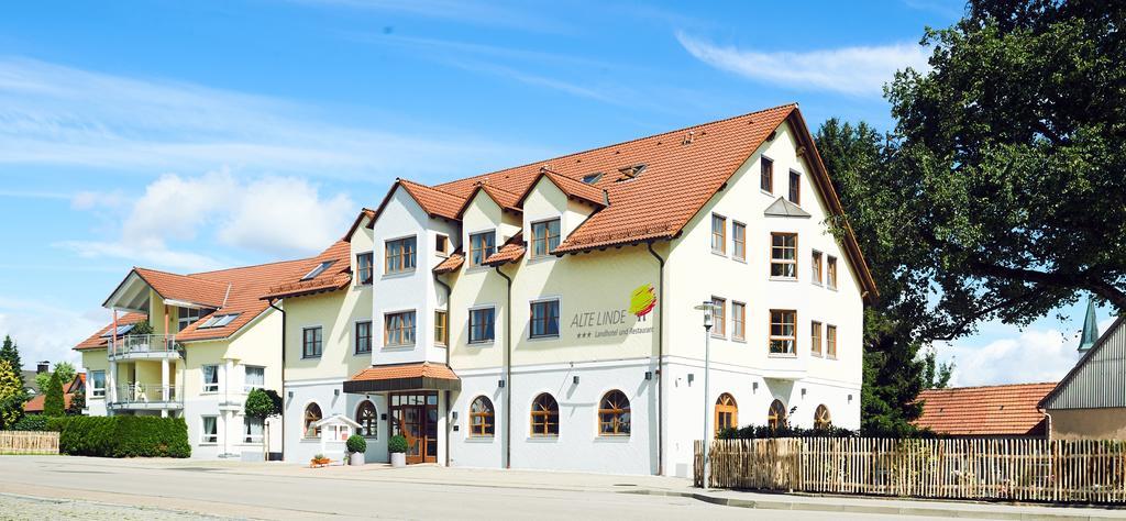 Landhotel ALTE LINDE Aalen Exterior foto